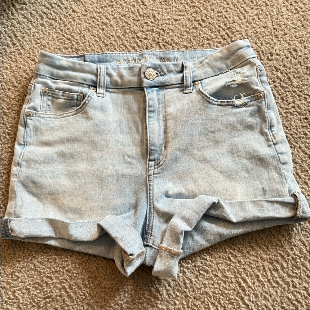 AE curvy hi-rise shortie short
